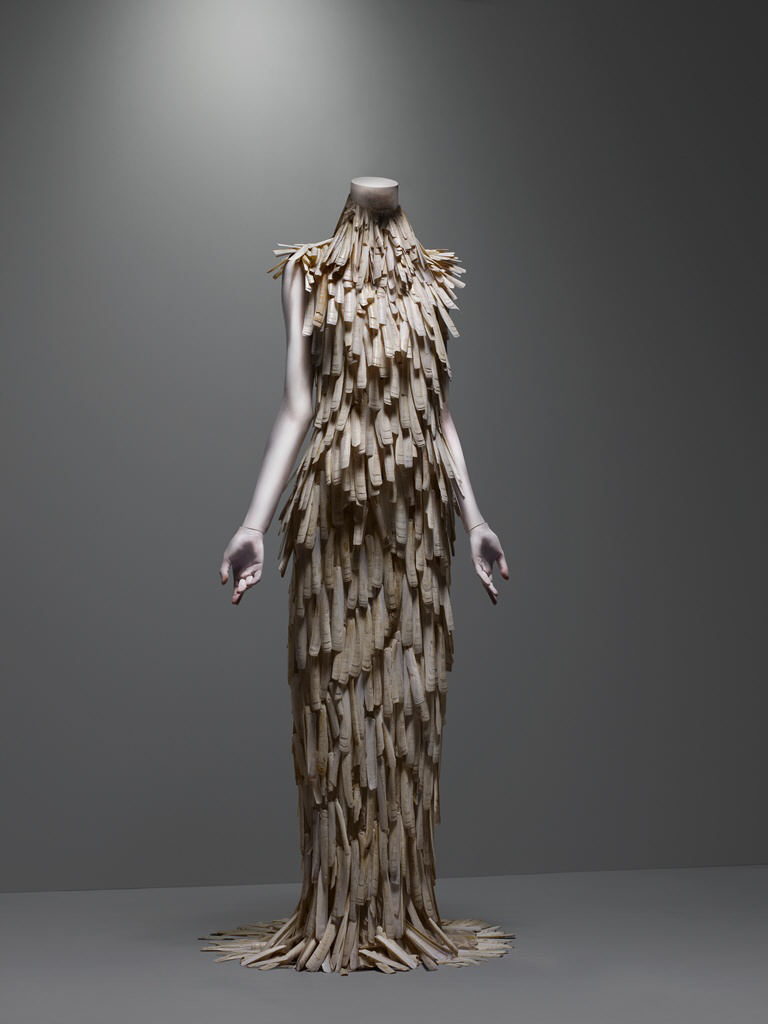 Alexander McQueen: Savage Beauty 